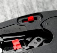 Εικόνα της Πολυεργαλείο ηλεκτρολόγων,πρεσάρισμα σε μονές μύτες ακροχιτωνίων Knipex